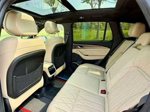 Geely Xingyue L — Фото автомобиля 5