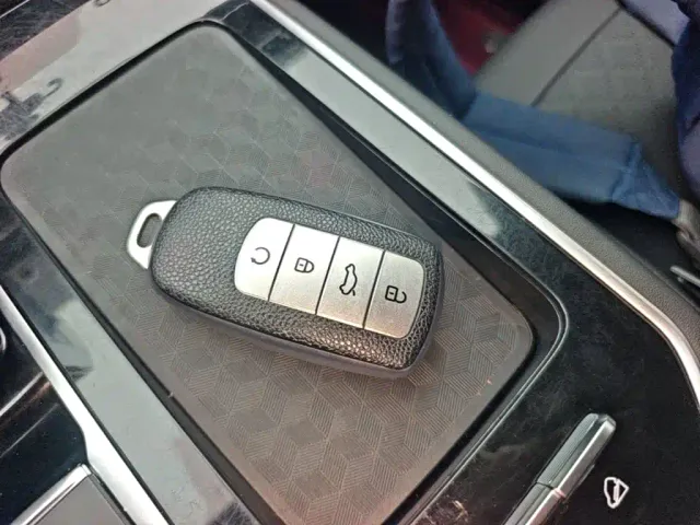 Chery Tiggo 8 — Фото автомобиля 8