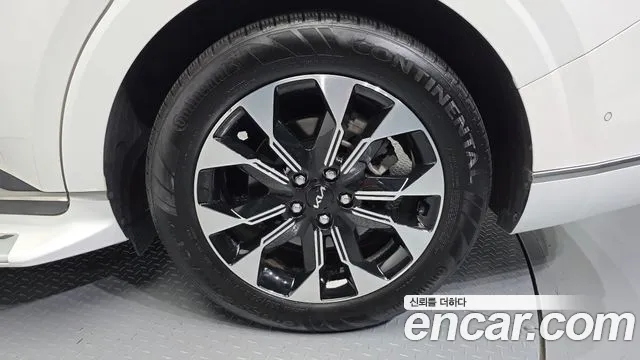 Kia Canival Carnival 4 поколение Бензин 9 мест Hi-Limousine — Фото автомобиля 5