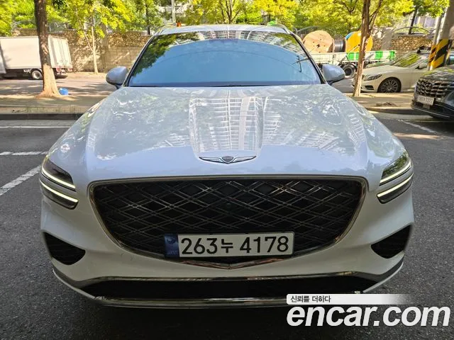 Genesis GV70 — Фото автомобиля 2