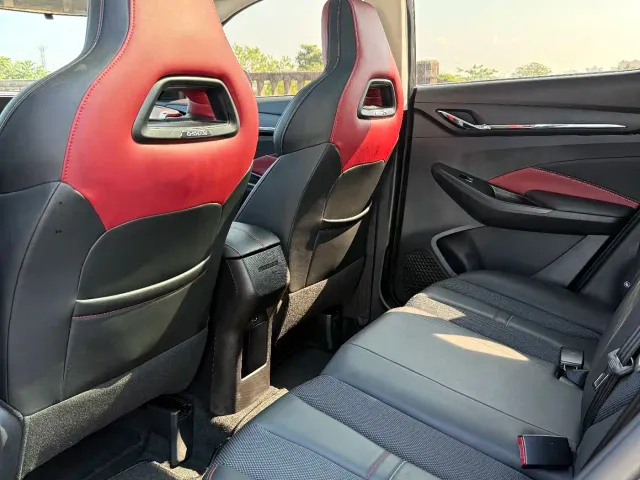 Changan Oushang X5 — Фото автомобиля 6