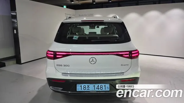 Mercedes-Benz EQB X243 — Фото автомобиля 7