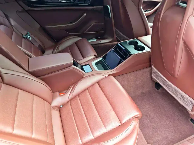 Porsche Panamera — Фото автомобиля 17
