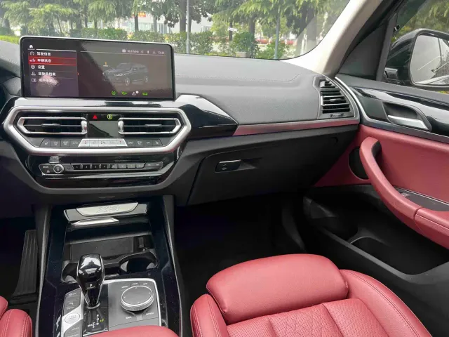 BMW X3 — Фото автомобиля 17