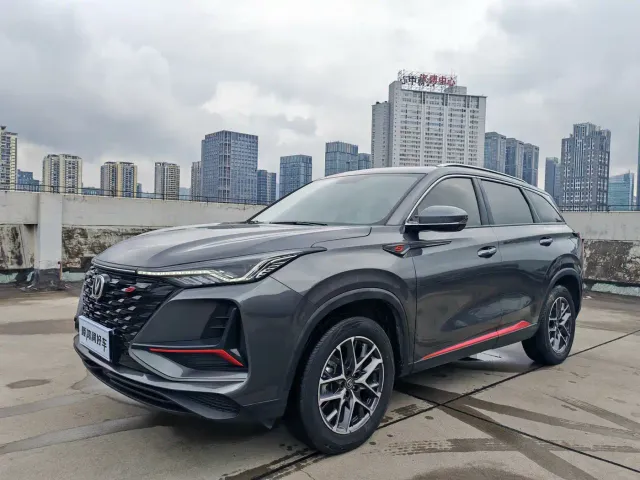 Changan CS75 Plus — Фото автомобиля 3