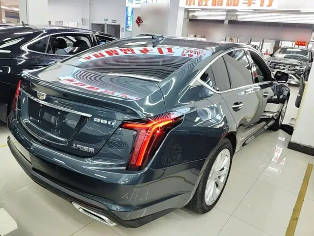 Cadillac CT5 — Фото автомобиля 6