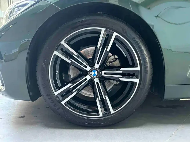 BMW 4 Series — Фото автомобиля 16
