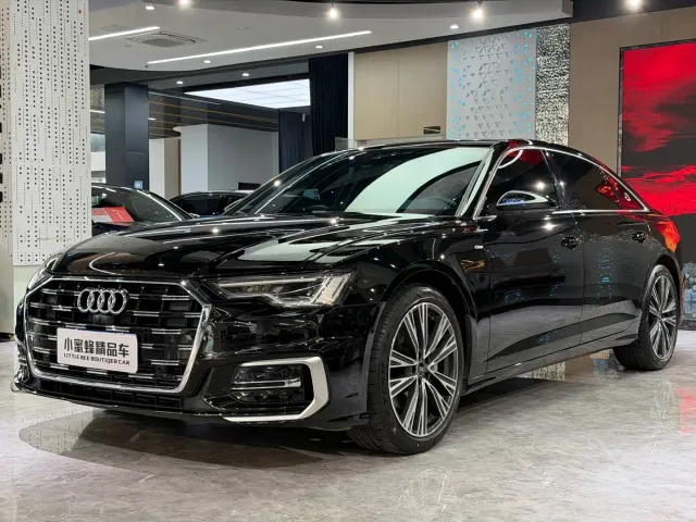 Фотография автомобиля — Audi A6L