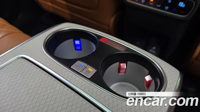 Genesis GV80 2.5T Бензин AWD — Фото автомобиля 29