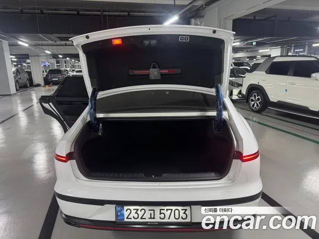 Hyundai Grandeur GN7 — Фото автомобиля 16