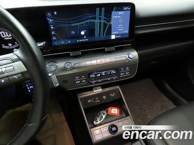 Hyundai Kona SX2 — Фото автомобиля 10