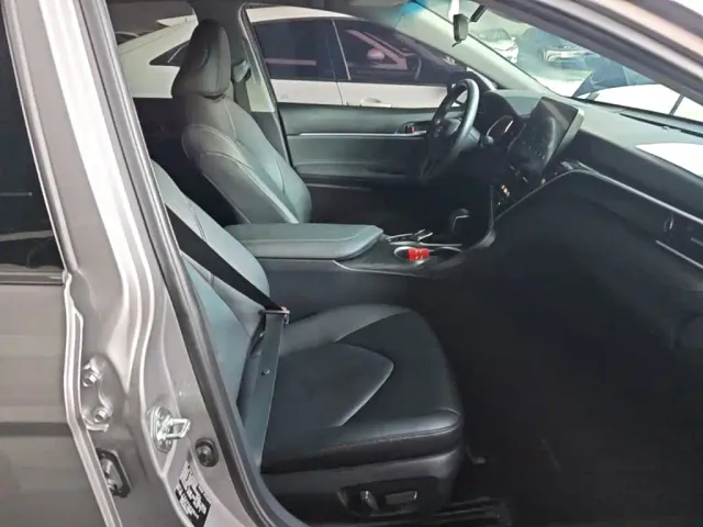 Toyota Camry — Фото автомобиля 24