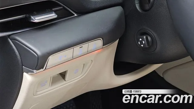 Genesis GV80 2.5T Бензин AWD — Фото автомобиля 14