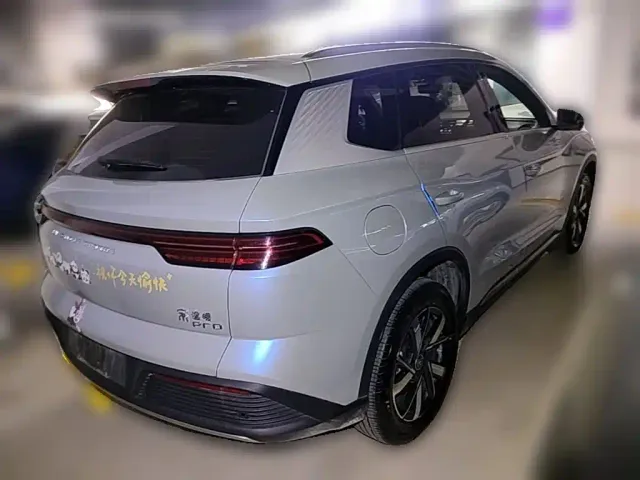 BYD Song Pro — Фото автомобиля 9