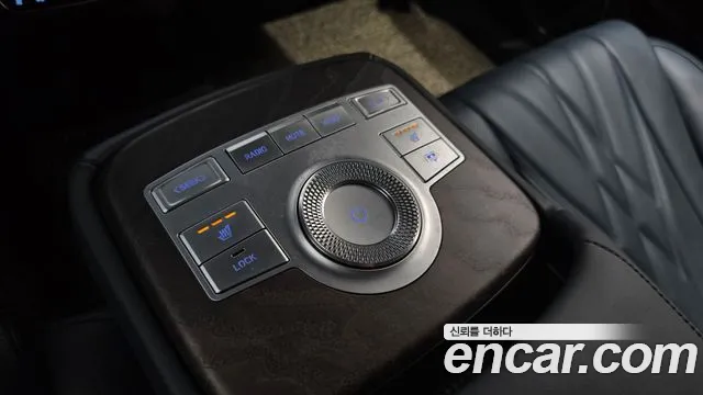 Genesis G80 Electrified G80 (RG3) — Фото автомобиля 30