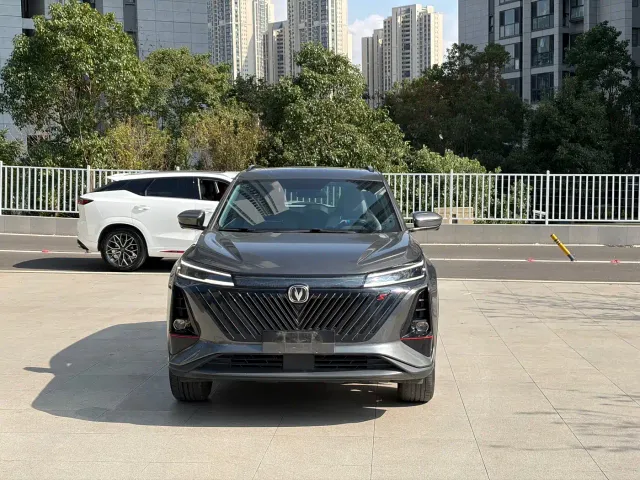 Changan CS75 Plus — Фото автомобиля 2