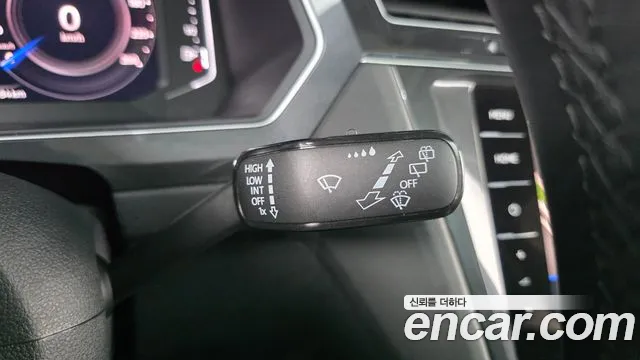 Volkswagen Tiguan Tiguan 2 поколение 2.0 TDI 4Motion Prestige — Фото автомобиля 19