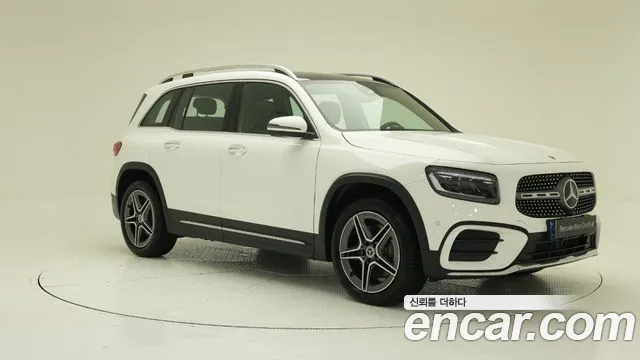 Mercedes-Benz GLB-Class — Фото автомобиля 16
