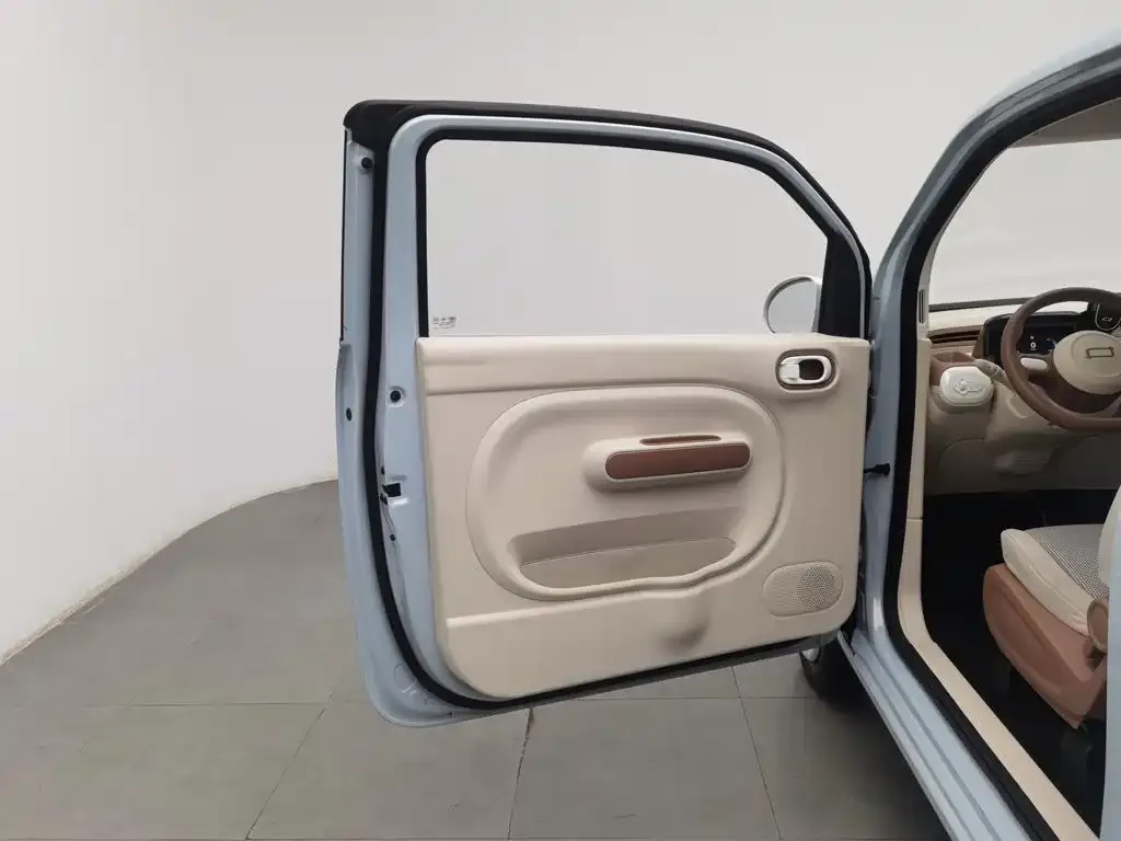 Besturn Bestune Pony 2026 222km Cute Pony Plus — Фото автомобиля 8