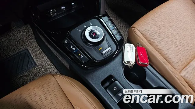 Kia Seltos New — Фото автомобиля 12