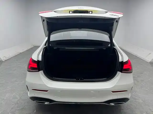 Mercedes-Benz A-Class — Фото автомобиля 10