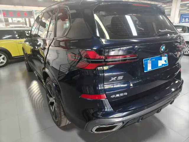 BMW X5 — Фото автомобиля 13