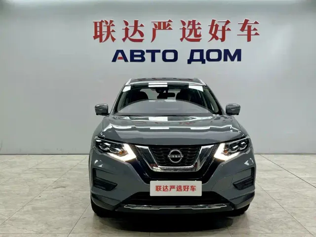 Nissan X-Trail — Фото автомобиля 3