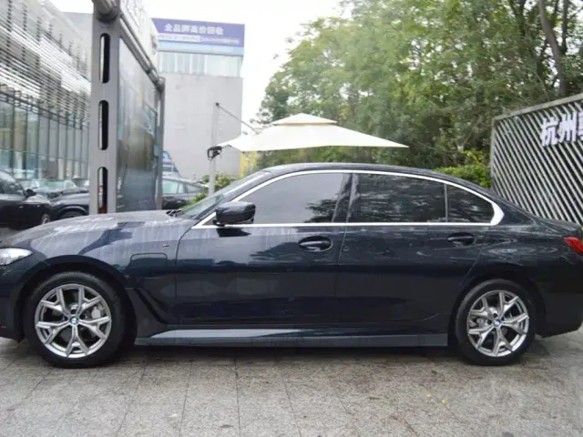 BMW i3 — Фото автомобиля 3