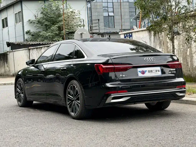 Audi A6L — Фото автомобиля 4