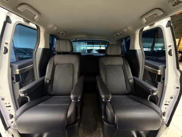 GAC Trumpchi M8 — Фото автомобиля 5