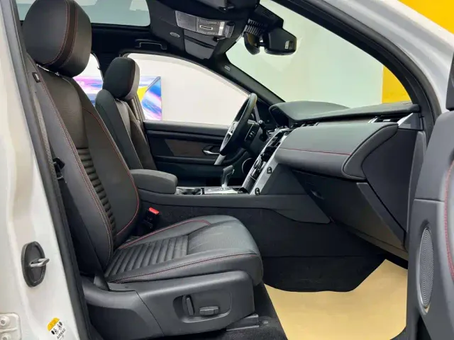 Land Rover Discovery Sport — Фото автомобиля 20