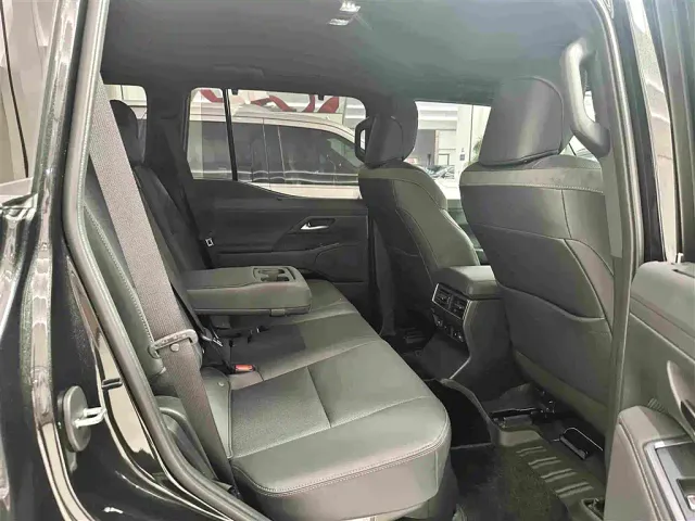 Lexus GX — Фото автомобиля 17