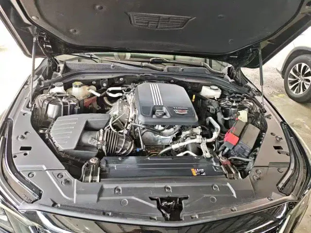 Cadillac CT5 — Фото автомобиля 9