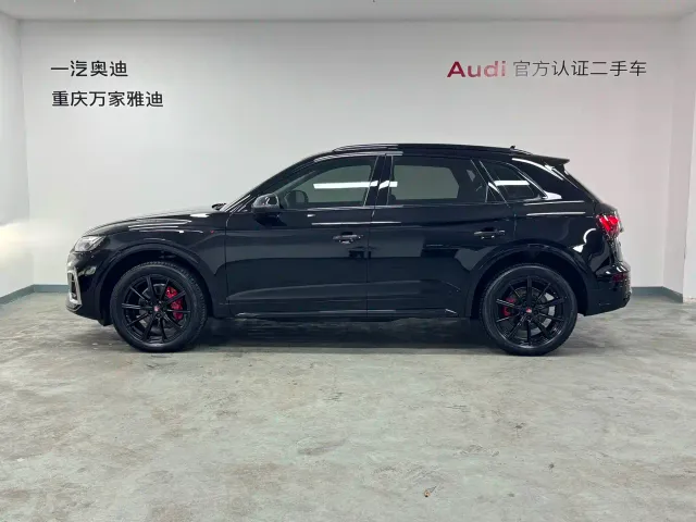 Audi Q5L — Фото автомобиля 5
