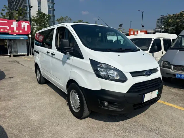 Ford Transit — Фото автомобиля 2