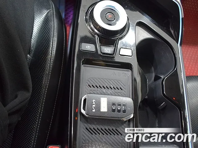 Kia EV6 — Фото автомобиля 9