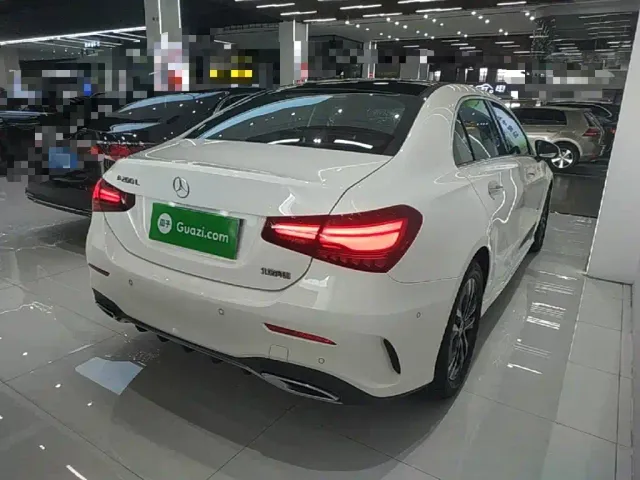 Mercedes-Benz A-Class — Фото автомобиля 6