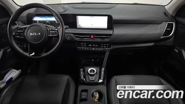 Kia Seltos — Фото автомобиля 10