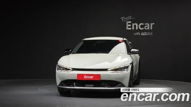 Kia EV6 — Фото автомобиля 3
