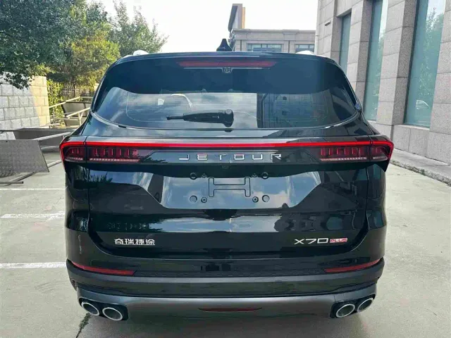 Jetour X70 Plus — Фото автомобиля 12