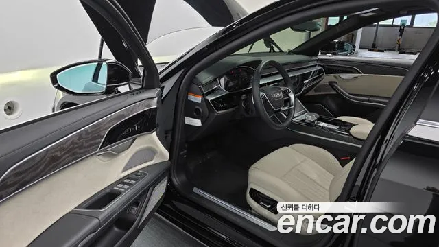 Audi A8 55 TFSI quattro Premium LWB — Фото автомобиля 10