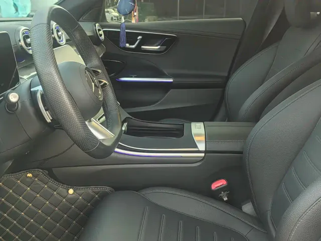 Mercedes-Benz C-Class — Фото автомобиля 6