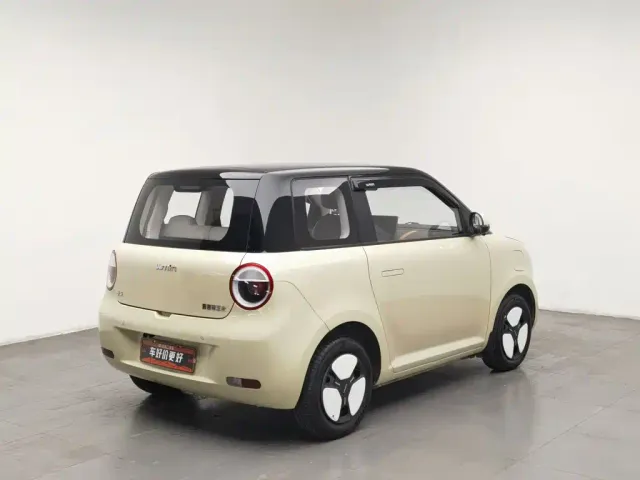 Changan Lumin — Фото автомобиля 2