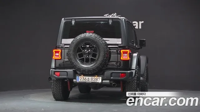 Jeep Wrangler Wrangler (JL) 2.0 Rubicon 2 двери — Фото автомобиля 3
