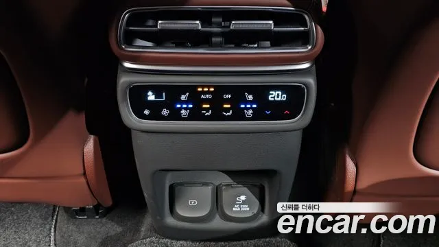 Genesis GV80 — Фото автомобиля 30
