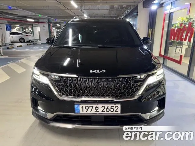 Kia Canival Carnival 4 поколение Бензин 7 мест Signature — Фото автомобиля 2