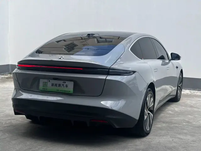 Nio ET5 — Фото автомобиля 9