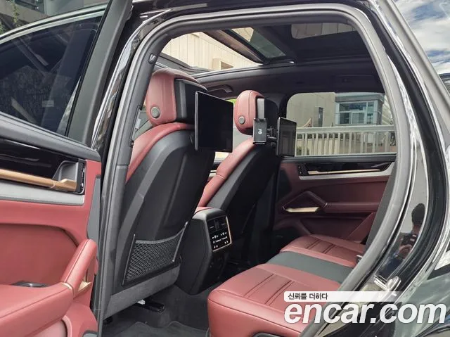 Porsche Cayenne PO536 — Фото автомобиля 14