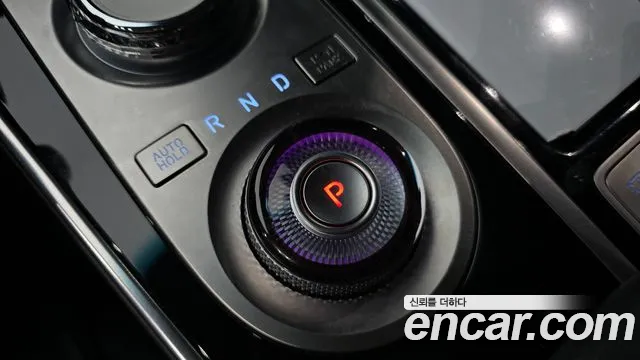 Genesis GV80 — Фото автомобиля 12