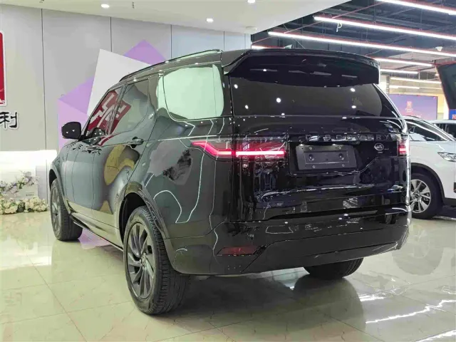 Land Rover Discovery — Фото автомобиля 5